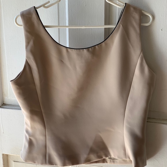 TAHARI:Cream blouse. - Picture 2 of 3